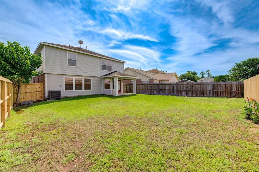 8126 Sanders Forest Court, Humble, Texas image 46