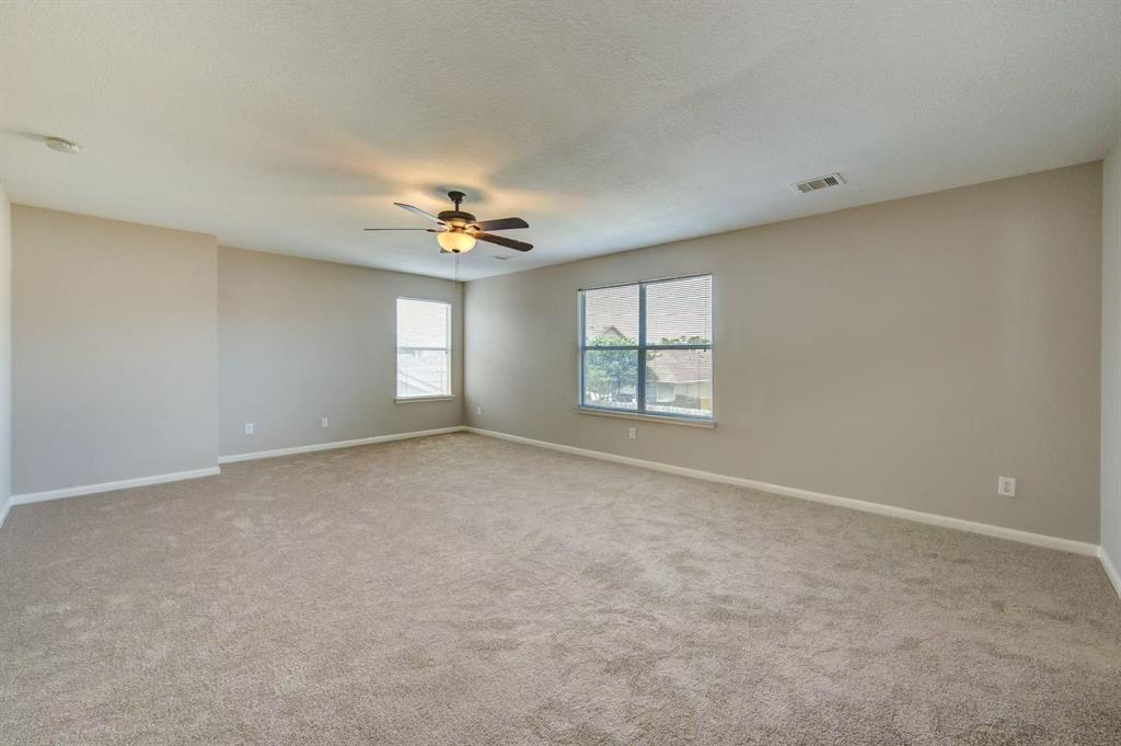 8126 Sanders Forest Court, Humble, Texas image 31