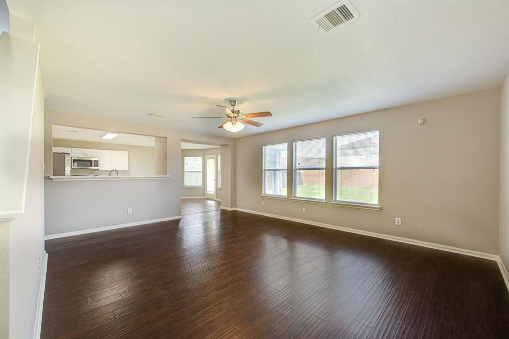 8126 Sanders Forest Court, Humble, Texas image 24