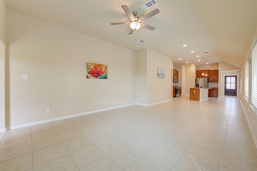 732 Ocean Palms Drive, Katy, Texas image 9