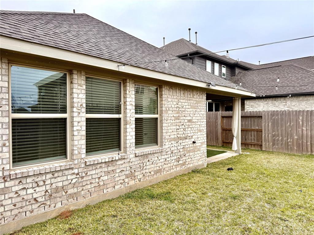 732 Ocean Palms Drive, Katy, Texas image 33