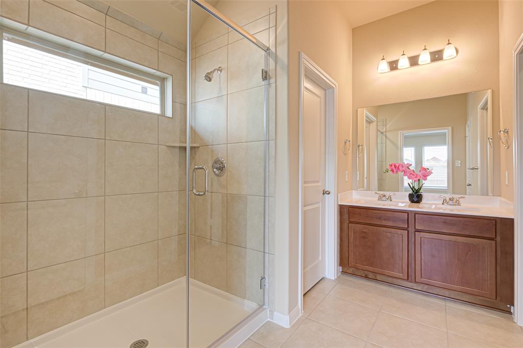 732 Ocean Palms Drive, Katy, Texas image 14