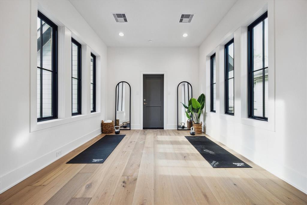 702 E 19th Street, Houston, Texas image 37