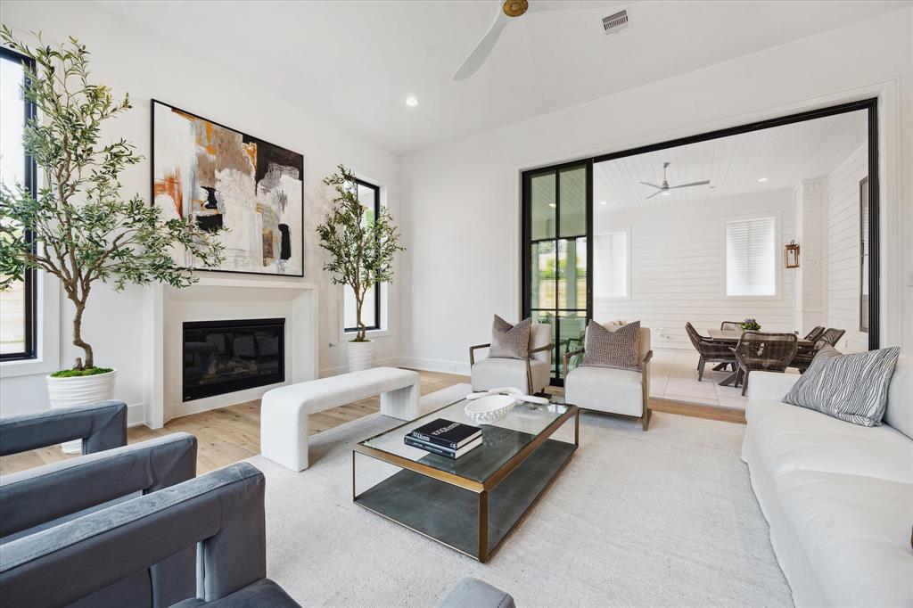 702 E 19th Street, Houston, Texas image 21