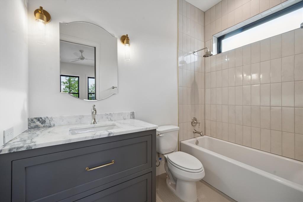 702 E 19th Street, Houston, Texas image 44