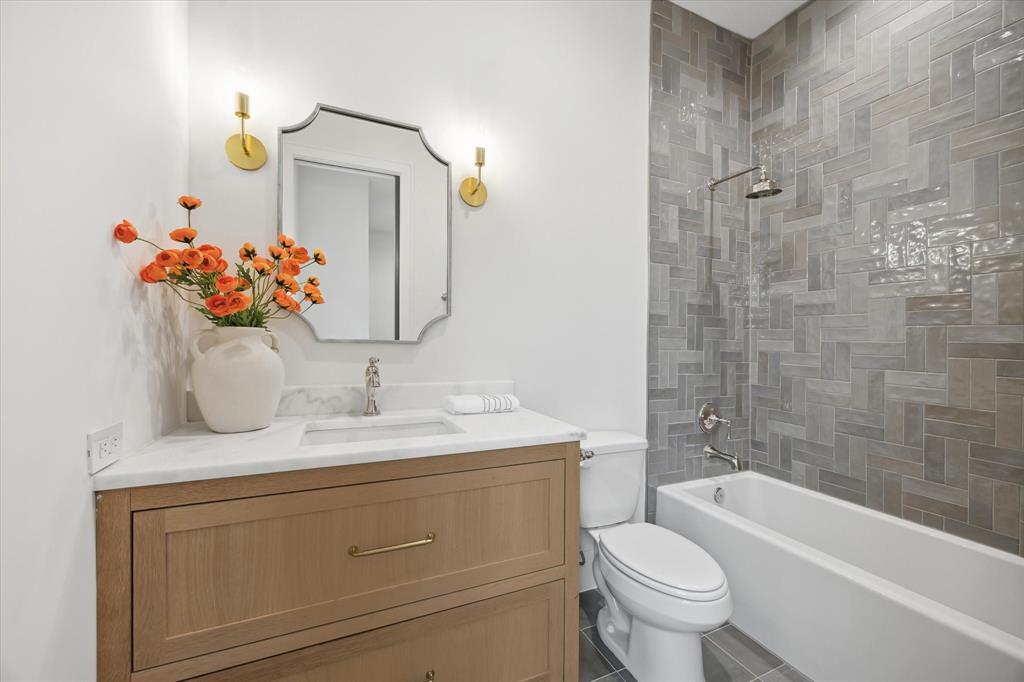 702 E 19th Street, Houston, Texas image 40