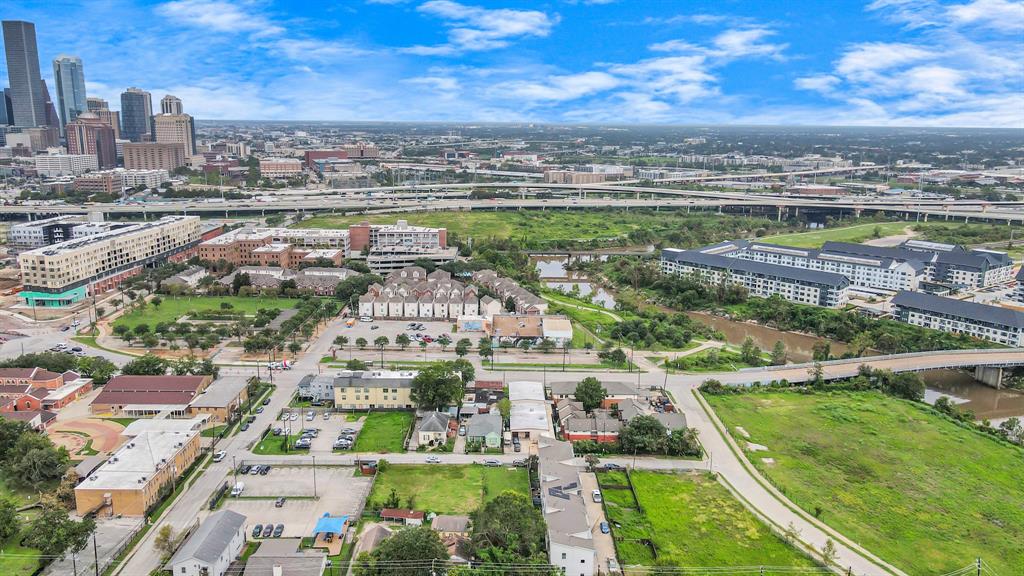 306 Mcalpine Street, Houston, Texas image 3