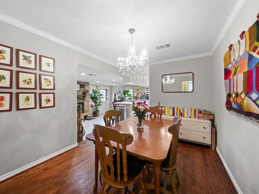 2119 Lamonte Lane, Houston, Texas image 5