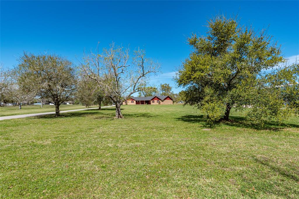 8710 Robinson Road, Hitchcock, Texas image 45