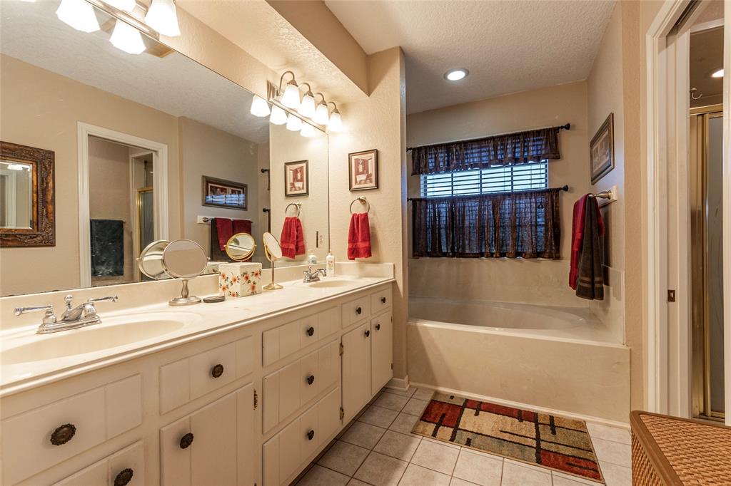8710 Robinson Road, Hitchcock, Texas image 25