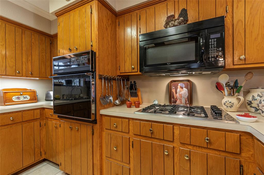 8710 Robinson Road, Hitchcock, Texas image 13