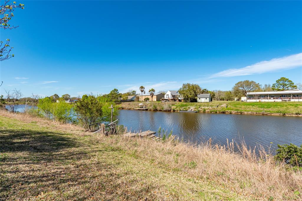 8710 Robinson Road, Hitchcock, Texas image 38