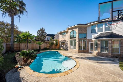 Photo of 6114 Sienna Arbor Lane, Houston, TX 77041 (MLS # 41946839)