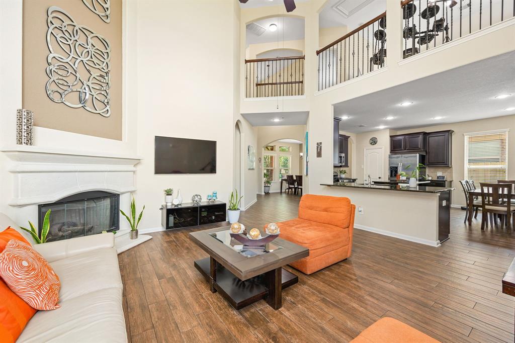 6110 Nicholas Lane, Katy, Texas image 9