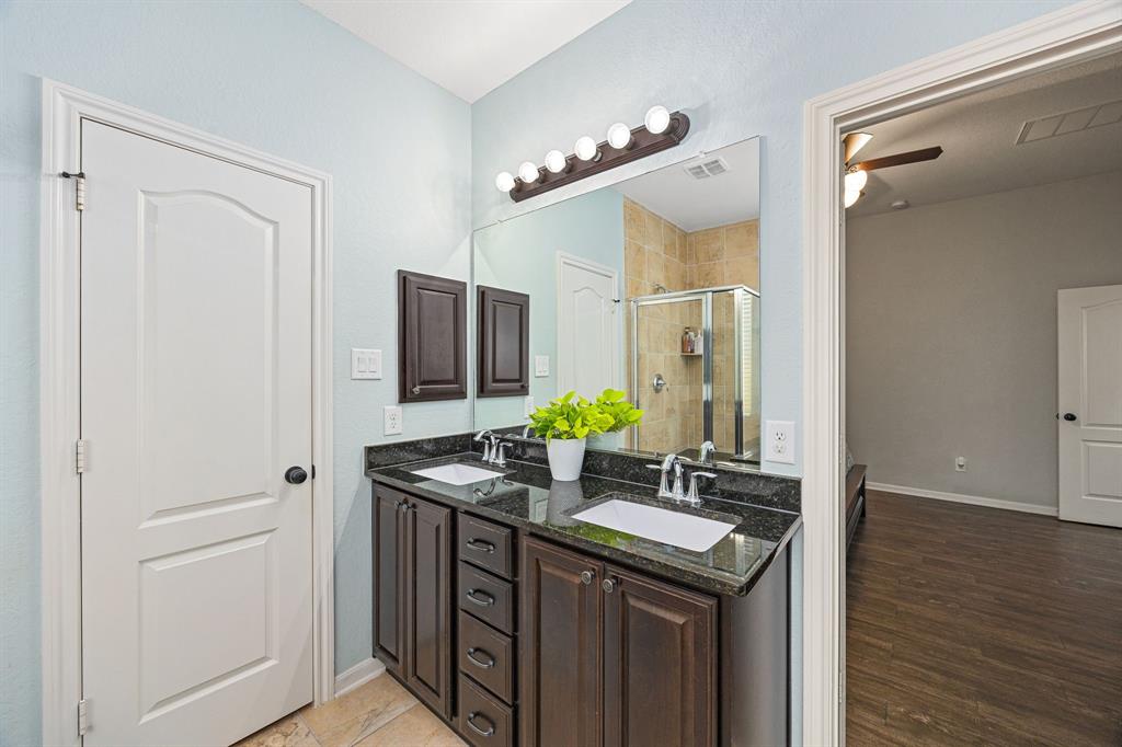 6110 Nicholas Lane, Katy, Texas image 17