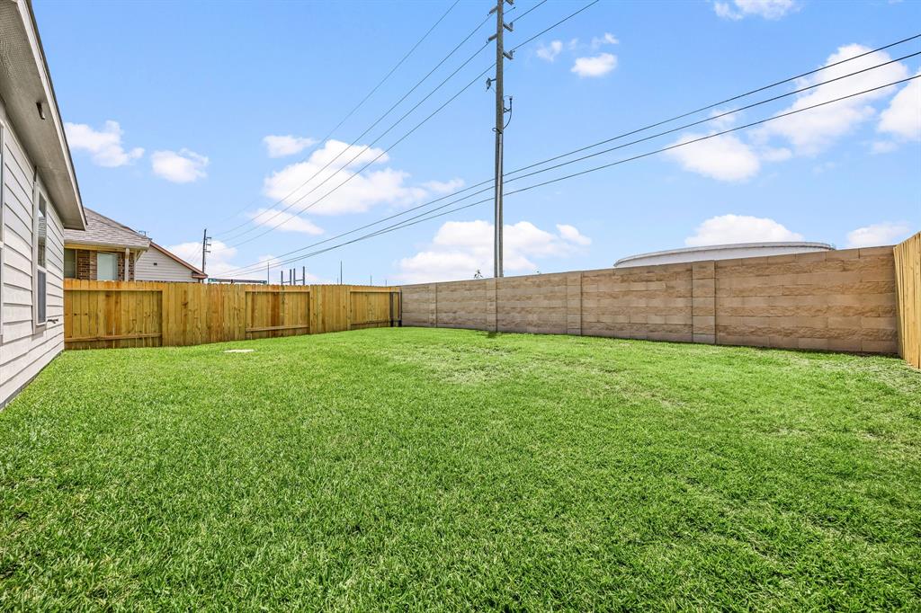6110 Nicholas Lane, Katy, Texas image 32