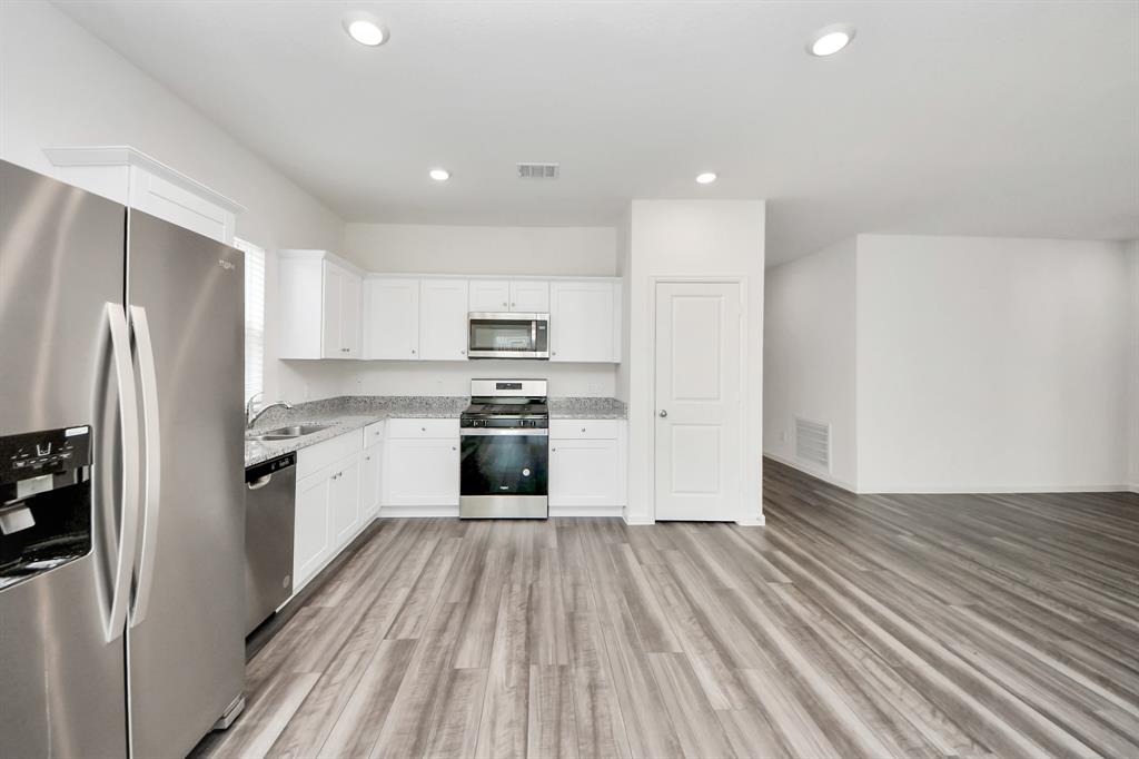 1913 Corscia Creek Lane