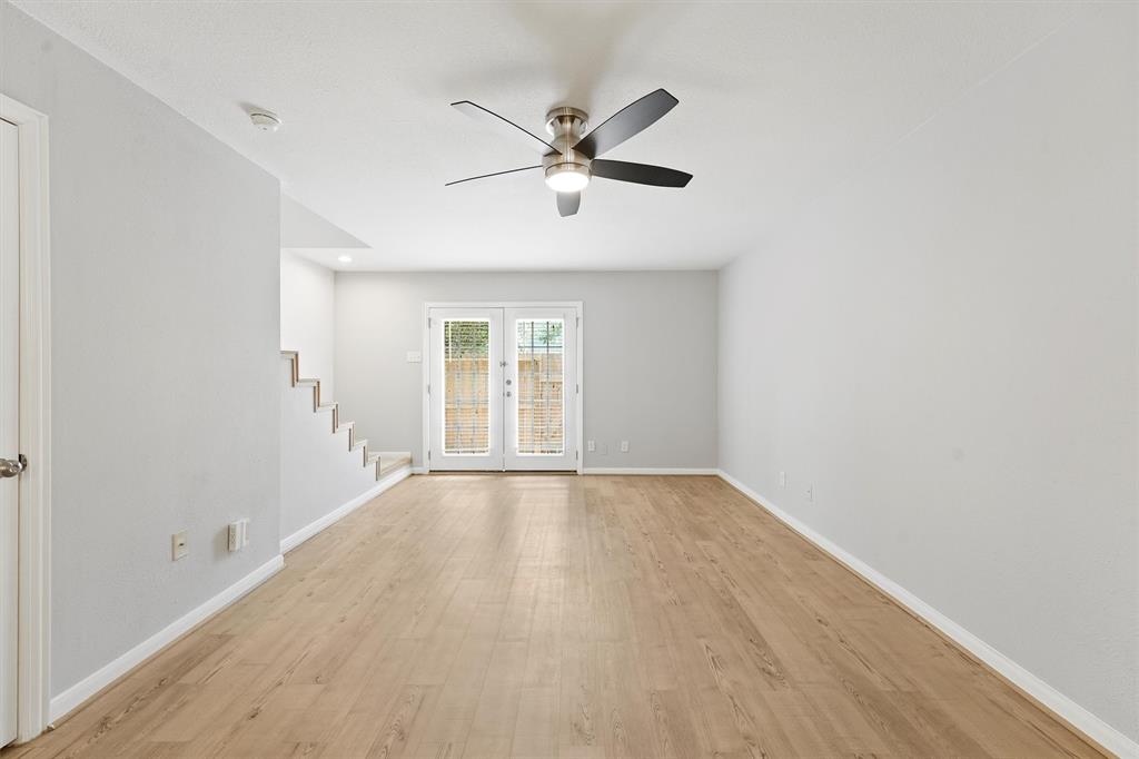 424 15th Street #105, Galveston, Texas image 25