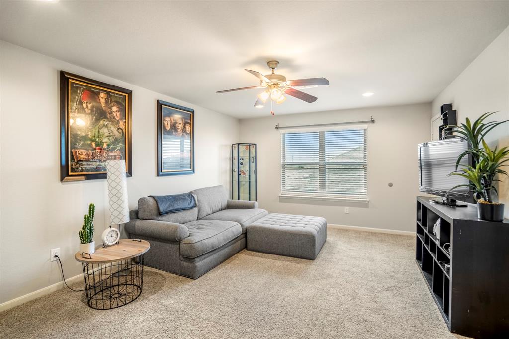 719 Autumn Flats Way, Rosharon, Texas image 35