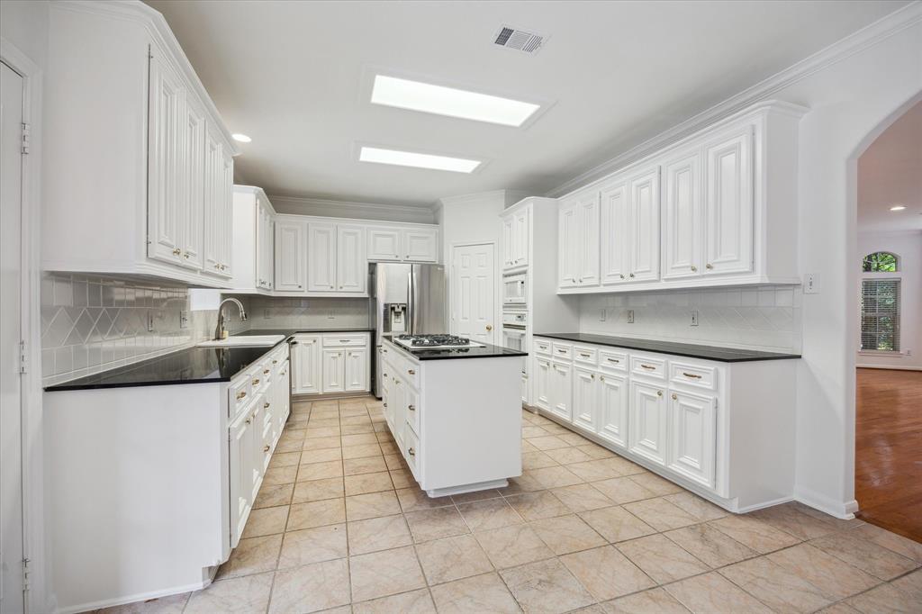 4502 Beech Street, Bellaire, Texas image 9