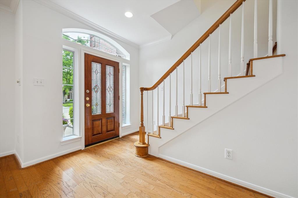 4502 Beech Street, Bellaire, Texas image 3