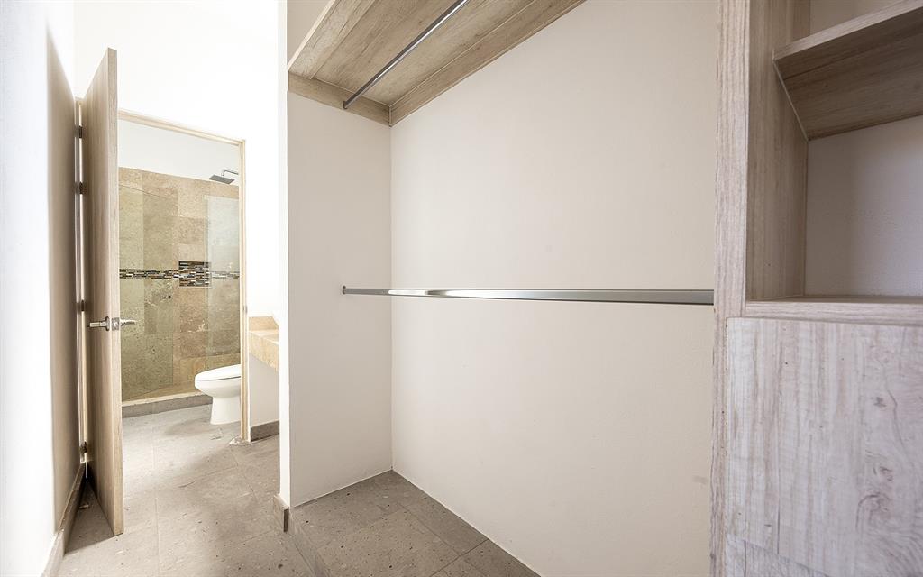 37796, Mexico, 5 Bedrooms Bedrooms, ,6 BathroomsBathrooms,Residential,Active,165606