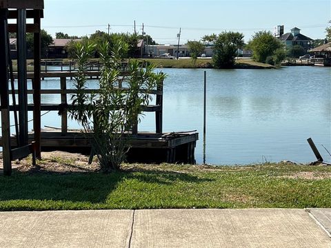 Lots 517-521 Corner of Birch Clear Lake Shores TX 77565