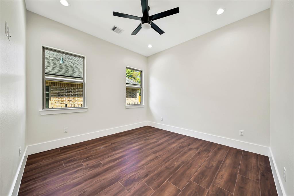 1709 Madera Oaks Court, Conroe, Texas image 31