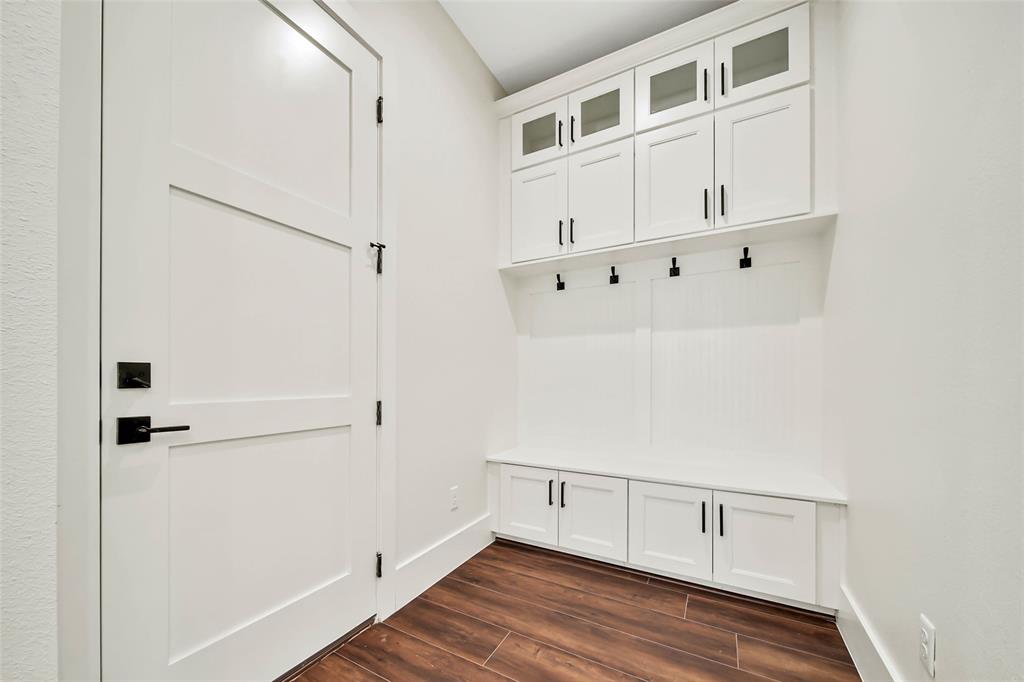1709 Madera Oaks Court, Conroe, Texas image 37