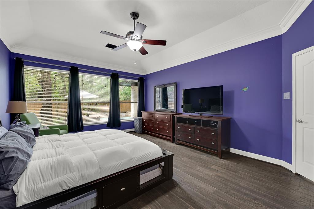 87 E Green Gables Circle, The Woodlands, Texas image 40