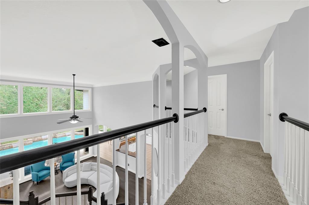87 E Green Gables Circle, The Woodlands, Texas image 19