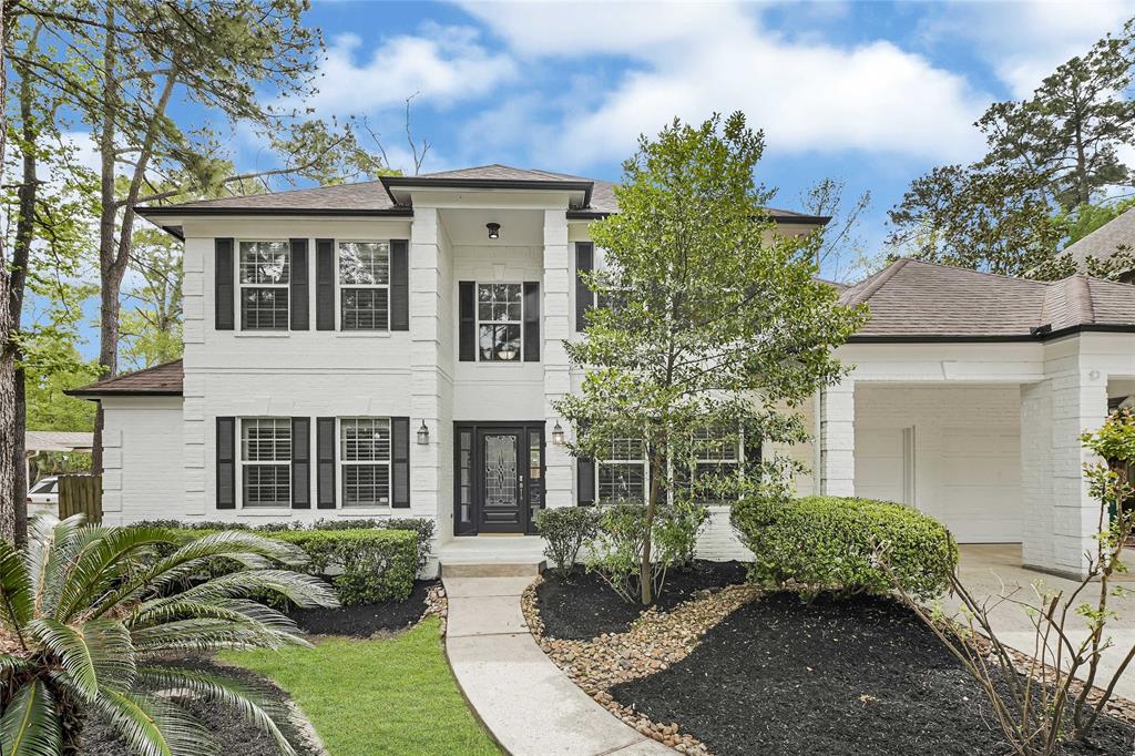 87 E Green Gables Circle, The Woodlands, Texas image 1