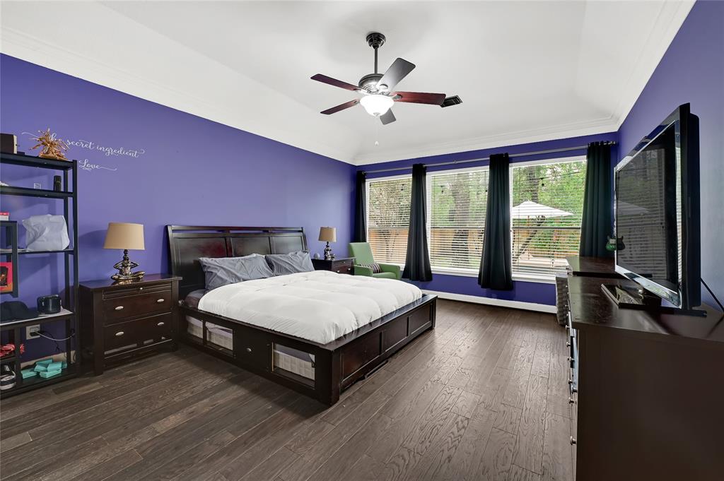87 E Green Gables Circle, The Woodlands, Texas image 14