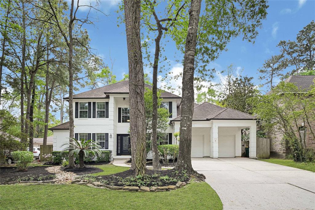 87 E Green Gables Circle, The Woodlands, Texas image 2