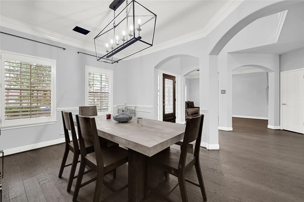 87 E Green Gables Circle, The Woodlands, Texas image 36
