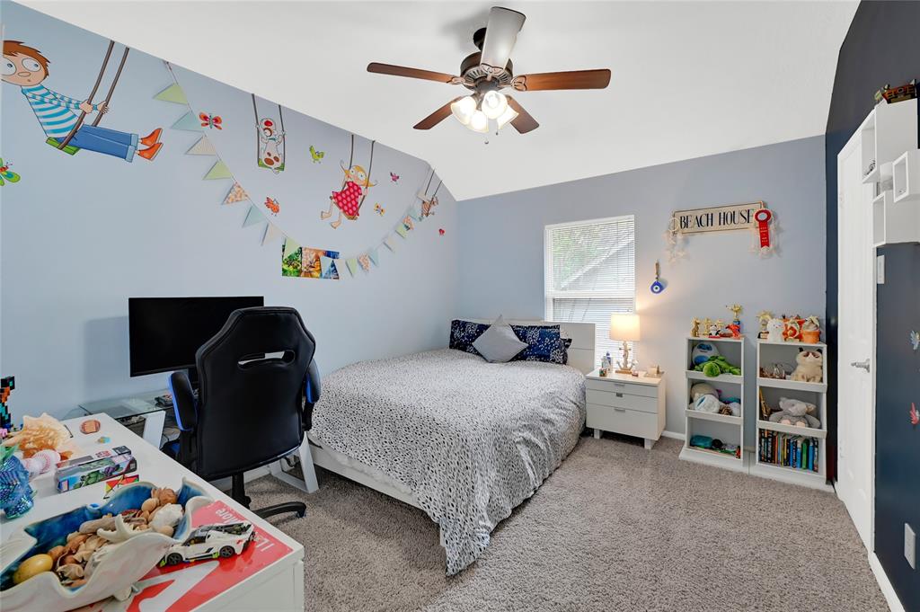 87 E Green Gables Circle, The Woodlands, Texas image 24
