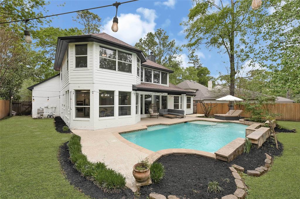 87 E Green Gables Circle, The Woodlands, Texas image 31