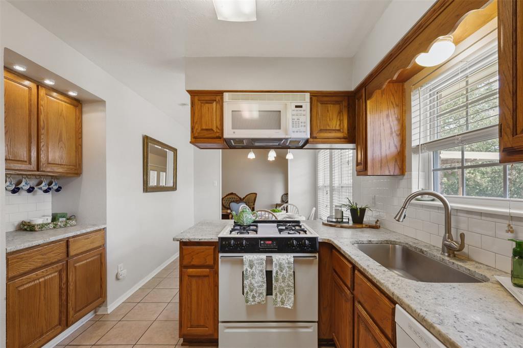 2743 San Felipe Drive, College Station, Texas image 8