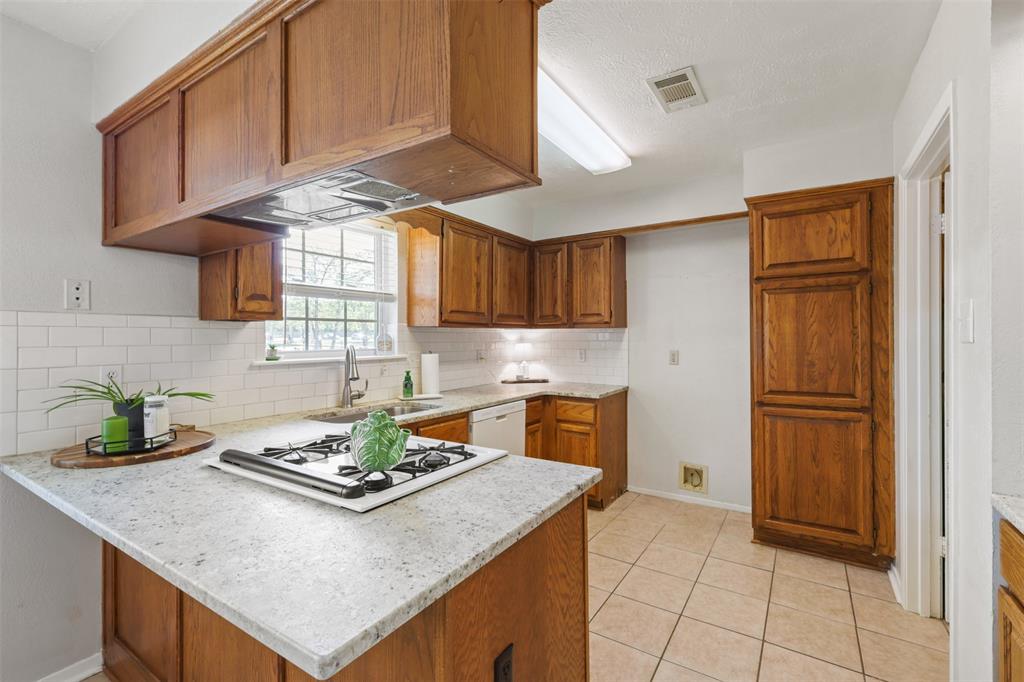 2743 San Felipe Drive, College Station, Texas image 7