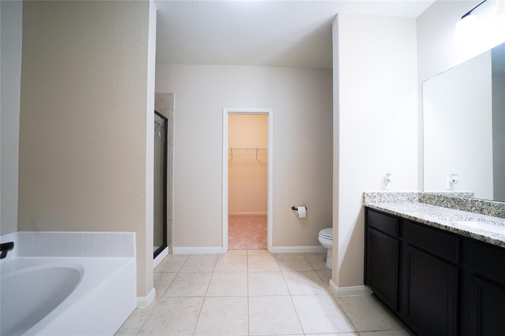 7647 Glaber Leaf Road, Conroe, Texas image 11