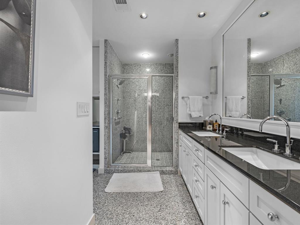 2520 Robinhood Street #1012, Houston, Texas image 16