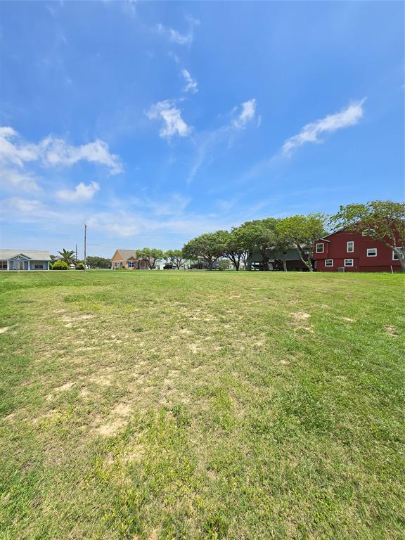 1664 W Bayshore Drive, Palacios, Texas image 18