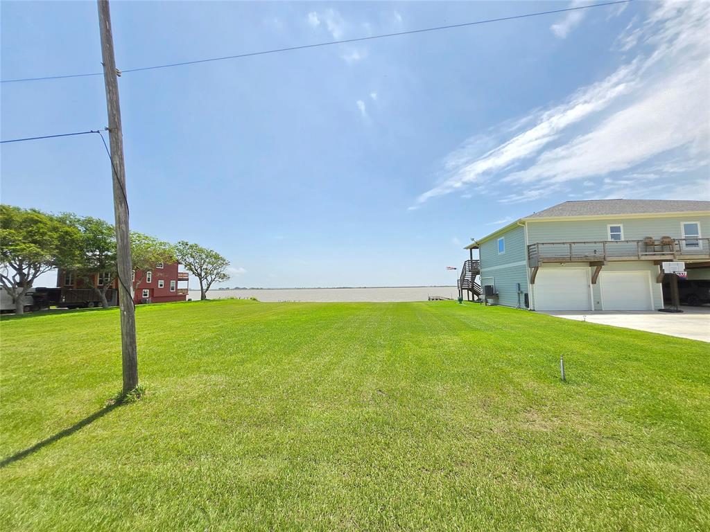 1664 W Bayshore Drive, Palacios, Texas image 24
