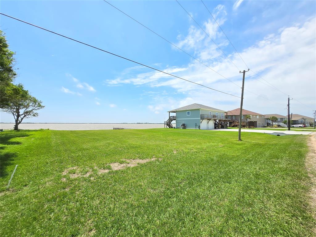 1664 W Bayshore Drive, Palacios, Texas image 7