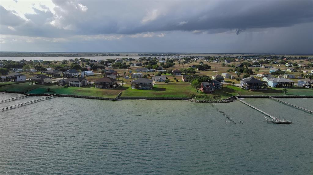 1664 W Bayshore Drive, Palacios, Texas image 27