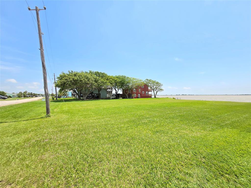 1664 W Bayshore Drive, Palacios, Texas image 22