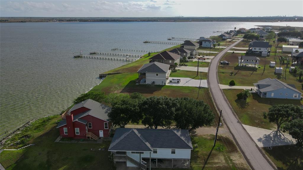 1664 W Bayshore Drive, Palacios, Texas image 31