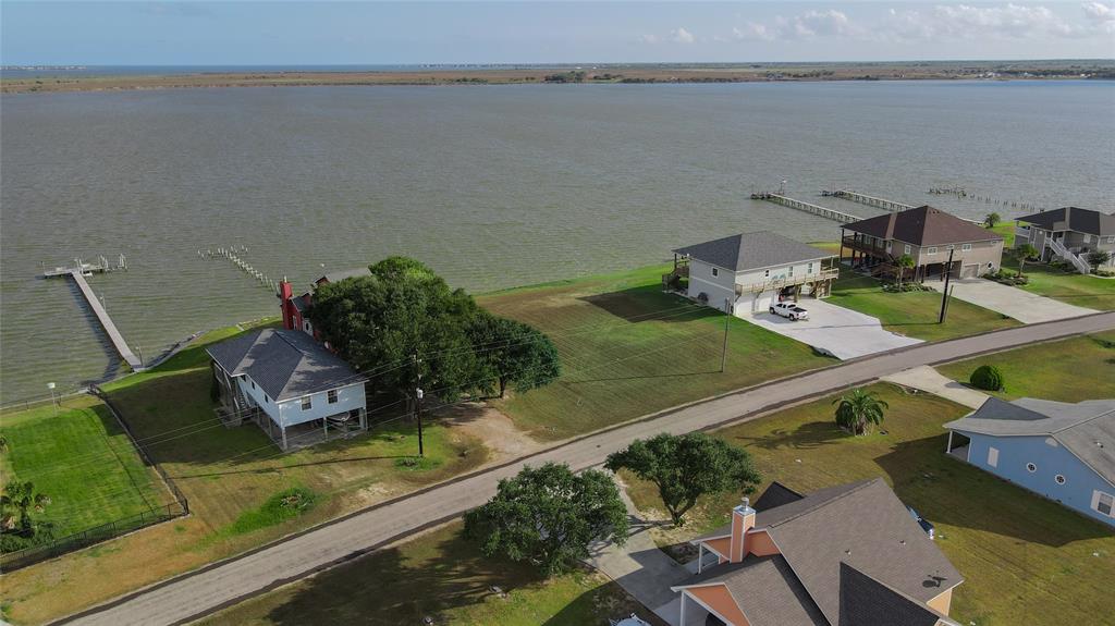 1664 W Bayshore Drive, Palacios, Texas image 32