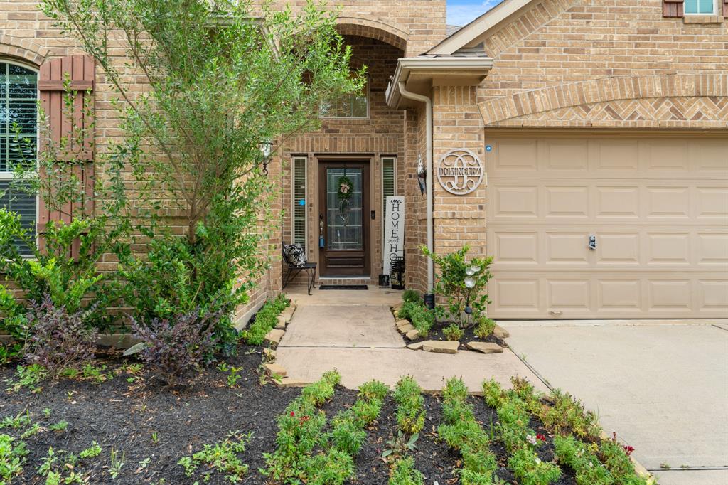 154 Squires Bend, Stafford, Texas image 3