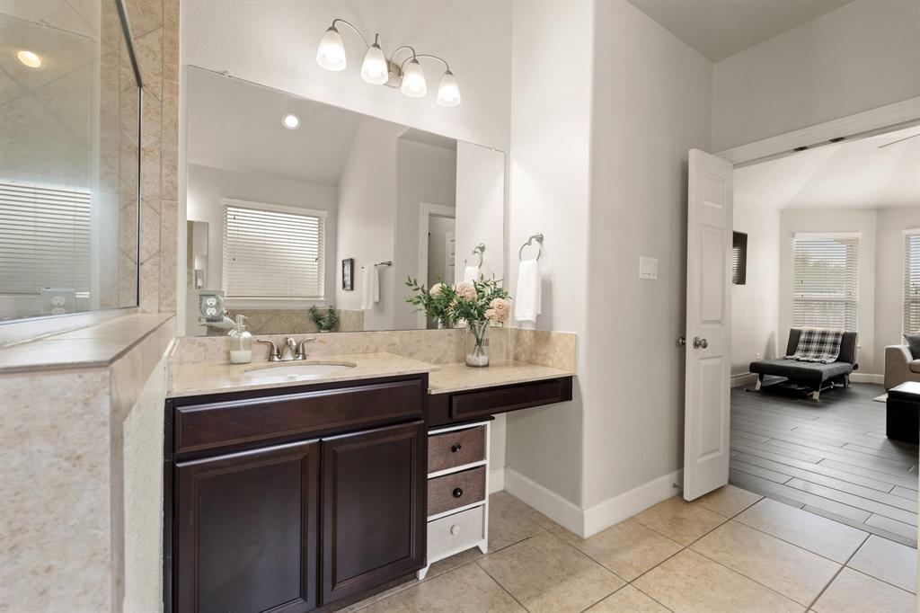 154 Squires Bend, Stafford, Texas image 22